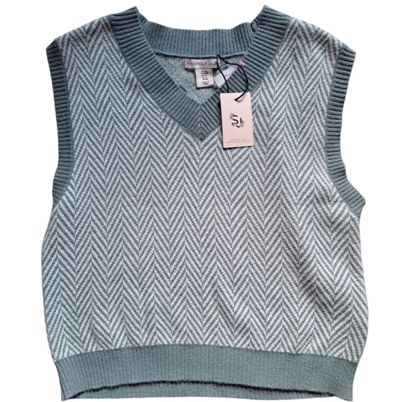 Sincerely Jules Women’s Medium Green White Herringbone Sweater Vest NWT - Picture 4 of 9